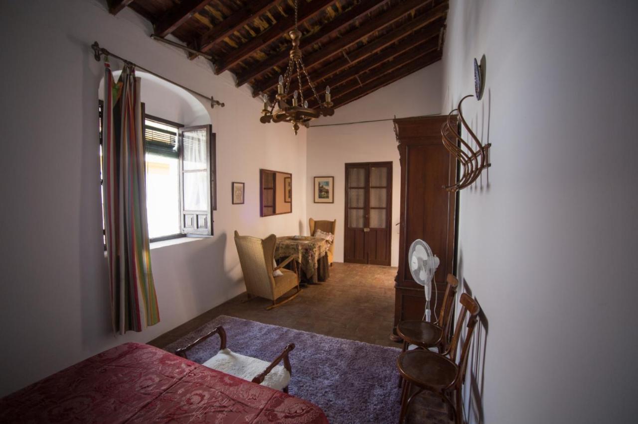 La Casa Del Cura 1935 Apartment Alcalá de Guadaira Екстериор снимка